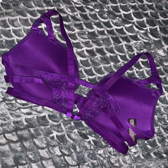 VS 34D Purple Strappy Lace Bra - Picture 5 of 5